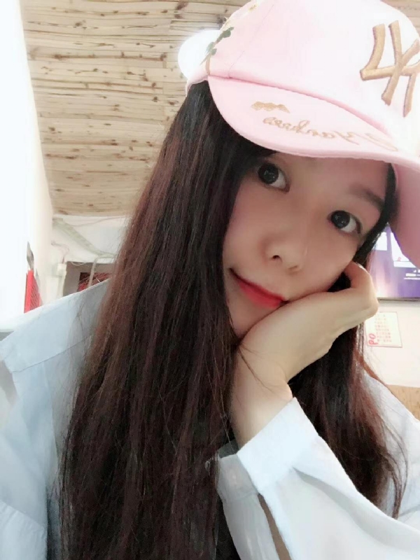 丹丹的第一张照片--金门相亲网