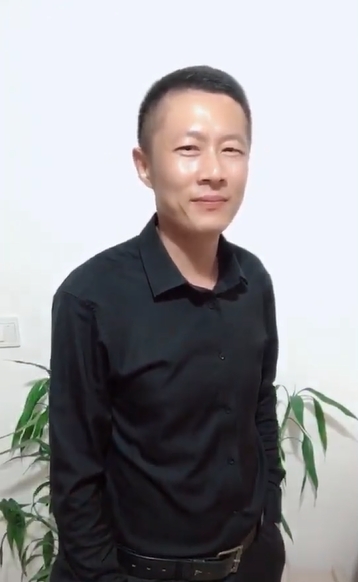 地huhi的第一张照片--金门相亲网
