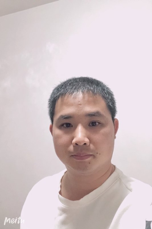 小梁的第一张照片--金门相亲网
