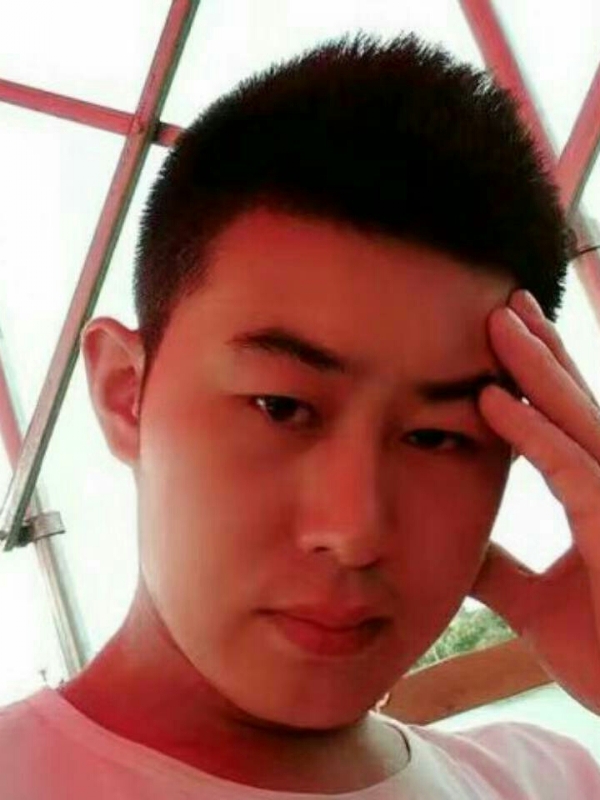 淡漠的第一张照片--金门相亲网