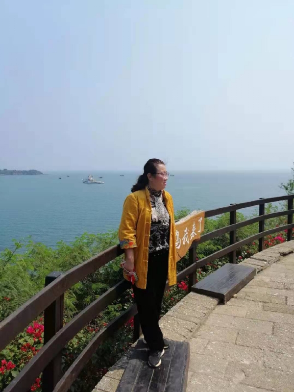 曦若半秋的第一张照片--金门相亲网