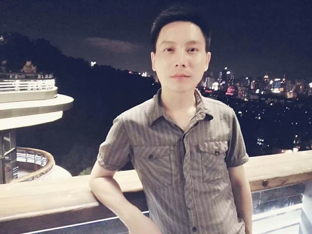 幕秋的第二张照片--金门相亲网