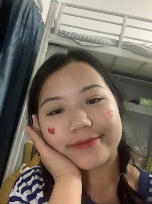 轻轻的一片云的第一张照片--金门相亲网