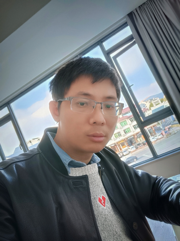 也许只是缺少一个拥抱的第二张照片--金门相亲网