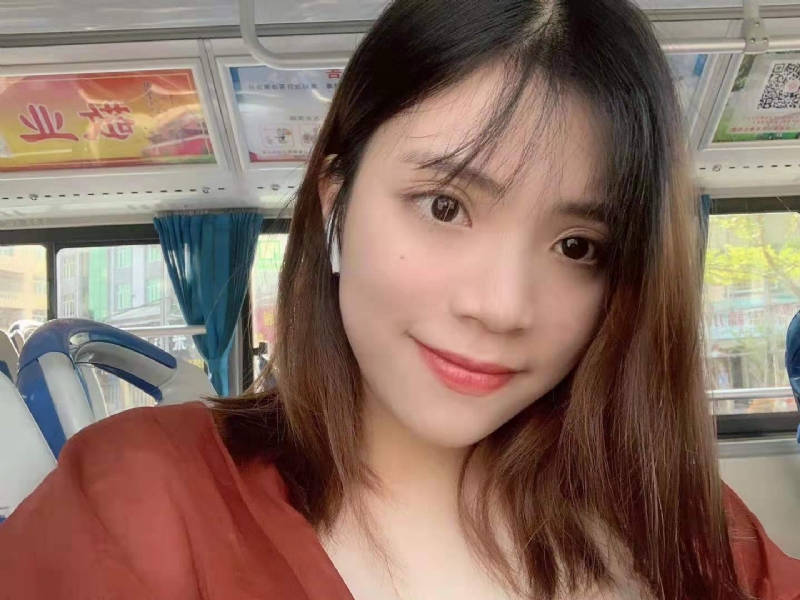 小眼睛的第一张照片--金门相亲网