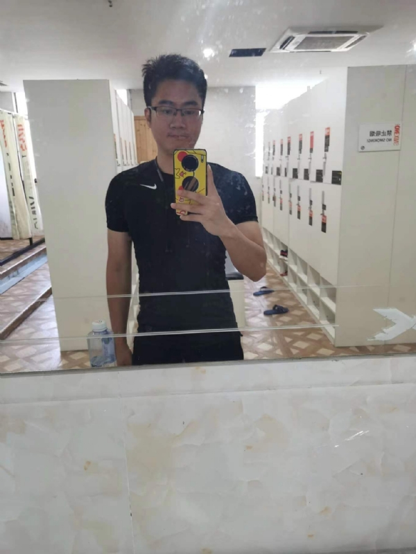 习惯发呆的第一张照片--金门相亲网