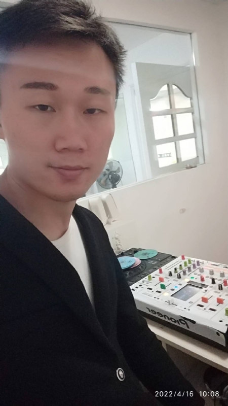 林锋的第三张照片--金门相亲网