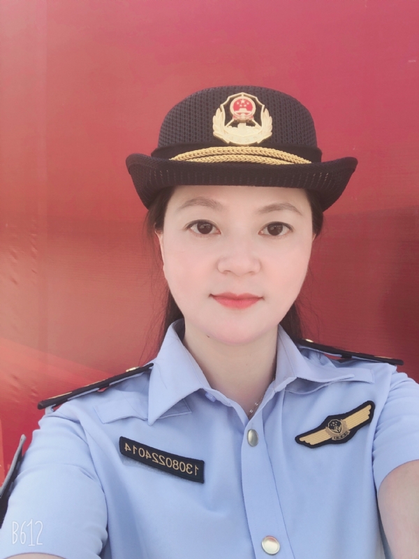 明明的第一张照片--金门相亲网