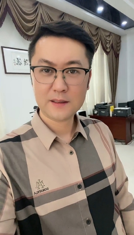 勤勉的第一张照片--金门相亲网