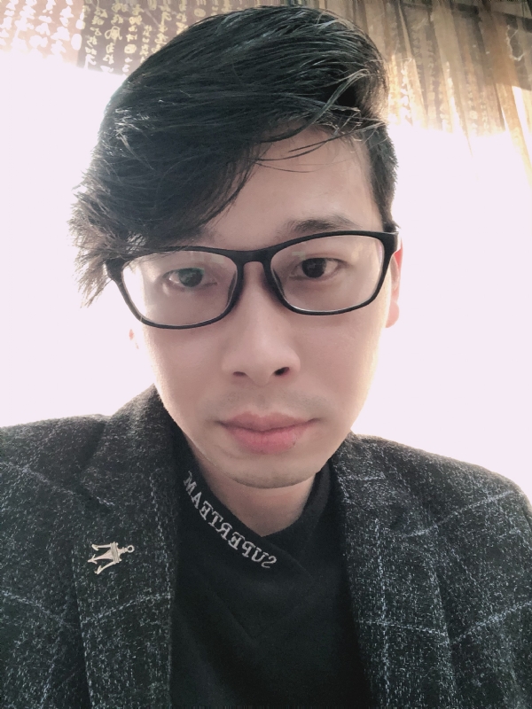 在等一个人的第一张照片--金门相亲网